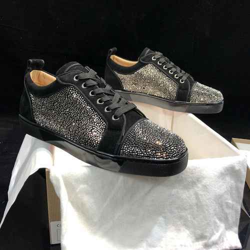 Christian Louboutin 22030101 size: 35-47