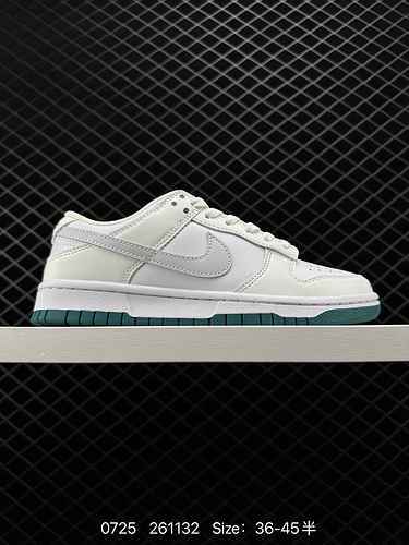 6 Nike Dunk Low Sneakers SB Series Classic Versatile Casual Sneakers Con la linguetta più spessa, il