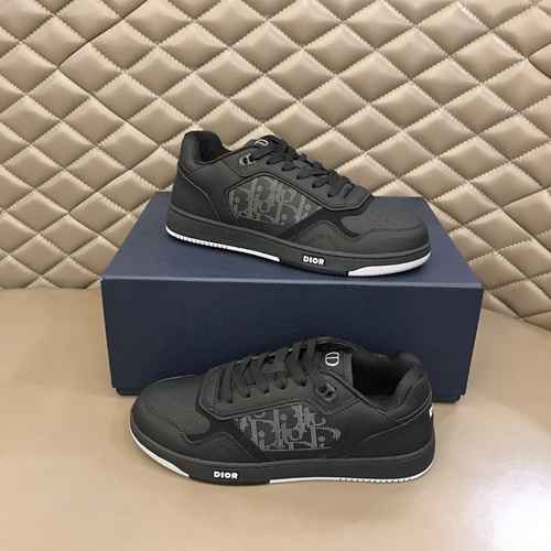 Scarpa da uomo Dior Codice 0216B60 Taglia 3844 45 personalizzata senza reso o cambio