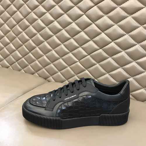 DolceGabbana Scarpe Uomo Codice 0724B40 Taglia 3844 45 personalizzato non reso o cambio