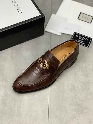 GUCCI Scarpa Uomo Cod. 0721C00 Taglia 3844