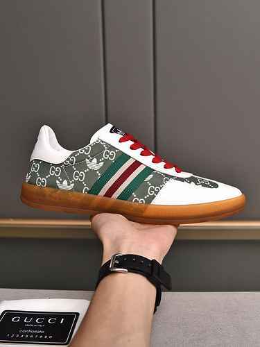 GUCCI Scarpa Uomo Cod. 0717B30 Taglia 3844 personalizzata al 45