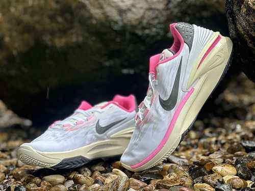 Scarpa da basket Nike Zoom GT Cut 2 Combat Bianco Rosa FD9905101