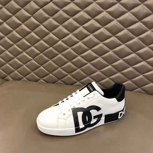 DolceGabbana Scarpe Uomo Codice 0724B50 Taglia 3844 45 personalizzato non reso o cambio