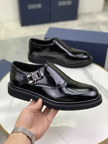 Scarpa da uomo Dior Codice 0809D20 Taglia 3844 45 personalizzata senza restituzione senza cambio