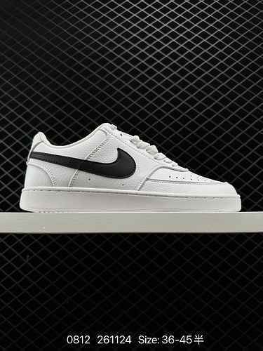 L'autentica Nike Court Vision Low combina comfort e stile eccezionale mettendo in mostra la maestria