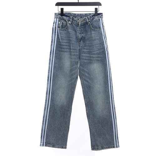 Pantaloni in denim della passerella AD con marchio Balenciaga Co