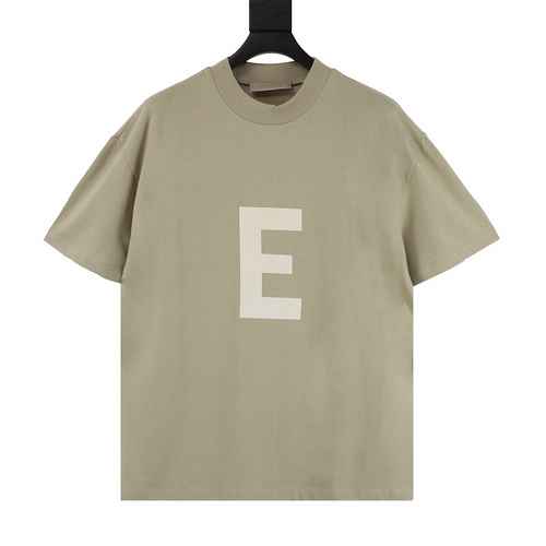 FOG FEAR OF GOD Doppio filo ESSENTIALS Stagione 8 T-shirt girocollo con lettera floccata sul petto E