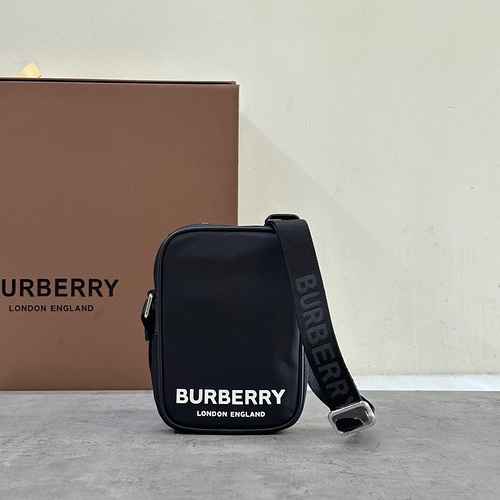 Borsa a tracolla da uomo Burberry realizzata in materiale di tela importato Consegna di alta qualità