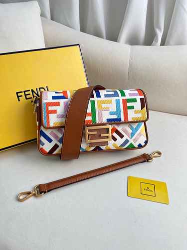 FENDI Fendi Camo Bag adotta la versione replica di fascia alta in pelle originale premium importata 