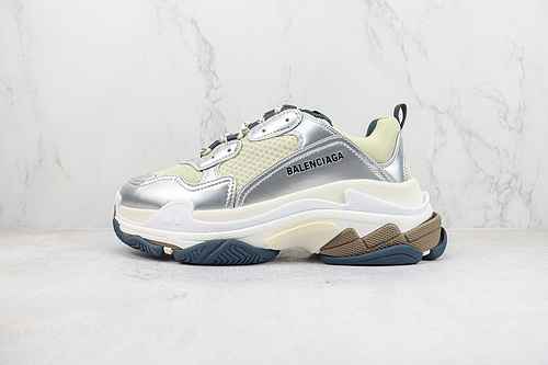 D00 | Support for store placement i8 Balenciaga Balenciaga Triple S with complete silver gray access