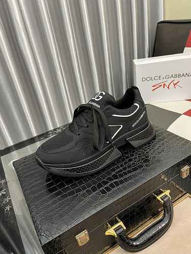 Dolce&Gabbana Men's Shoe Code: 0820C00 Size: 38-44 (45 custom non return non exchange)