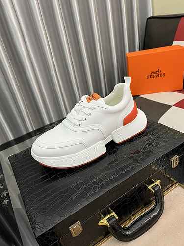 Scarpa da uomo Hermes Codice 0820B40 Taglia 3844 45 personalizzata senza restituzione senza cambio