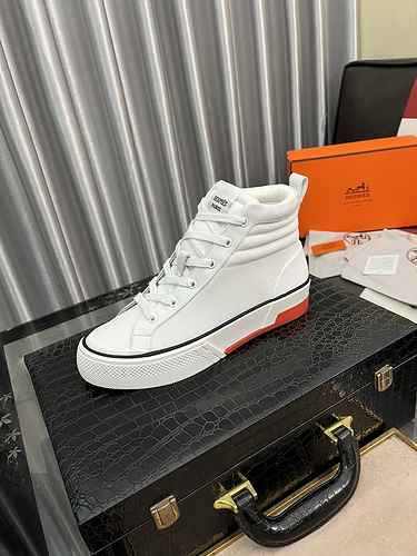 Scarpa da uomo Hermes Codice 0820C10 Taglia 3844 45 personalizzata senza restituzione senza cambio