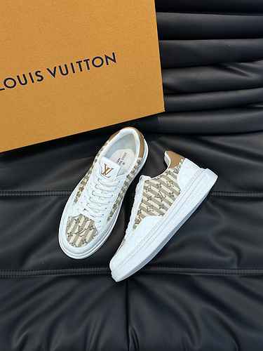 LV Men's Shoe Code: 0817B40 Size: 38-44 (45 customized non return non exchange)