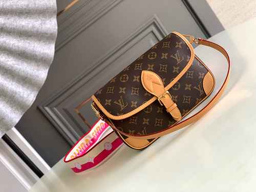 La borsa a tracolla LV Louis Vuitton adotta la versione high-end in pelle originale premium importat