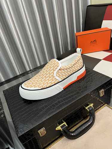 Scarpa da uomo Hermes Codice 0820B30 Taglia 3844 45 personalizzata senza reso senza cambio