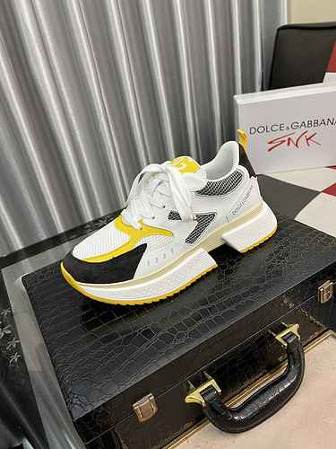 Dolce&Gabbana Men's Shoe Code: 0820C00 Size: 38-44 (45 custom non return non exchange)