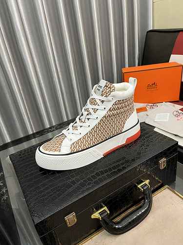 Scarpa da uomo Hermes Codice 0820C10 Taglia 3844 45 personalizzata senza restituzione senza cambio