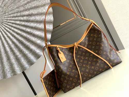 La borsa a tracolla LV Louis Vuitton è realizzata in pelle originale premium importata, versione di 