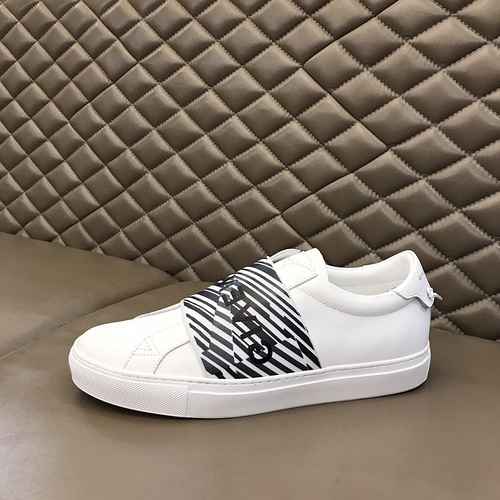 Scarpa da uomo Givenchy Codice 0806B30 Taglia 3844 45 personalizzata senza restituzione senza cambio