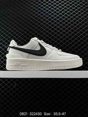 Le 5 autentiche scarpe da tavola casual basse Air Force One Ambush x Nk Air Force 7 Low quotPhantomq