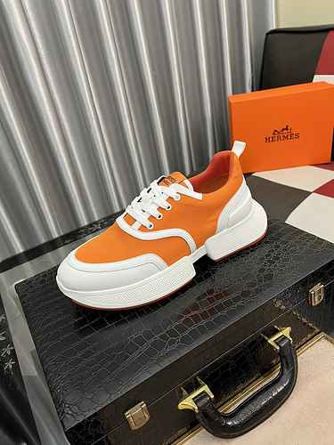 Scarpa da uomo Hermes Codice 0820B40 Taglia 3844 45 personalizzata senza restituzione senza cambio