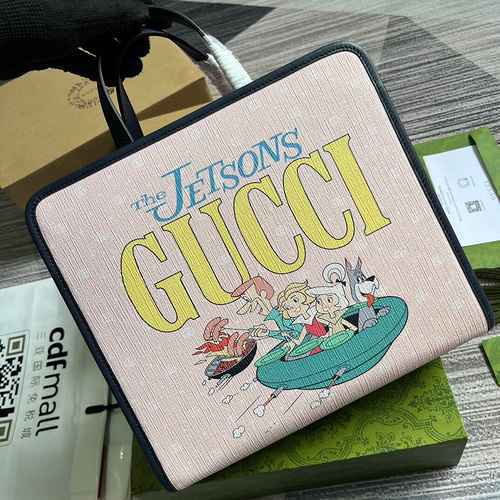 GUCCI La borsa Gucci è realizzata in materiale di tela importato con un sacchetto regalo di consegna