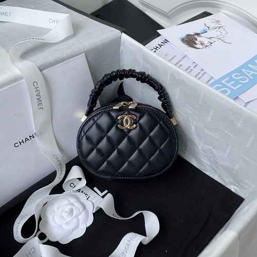 La borsa per il trucco Chanel è realizzata in pelle originale importata di prima qualità e versione 