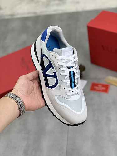 Valentino Men's Shoe Code: 0904B90 Size: 38-44 (45 can be customized)