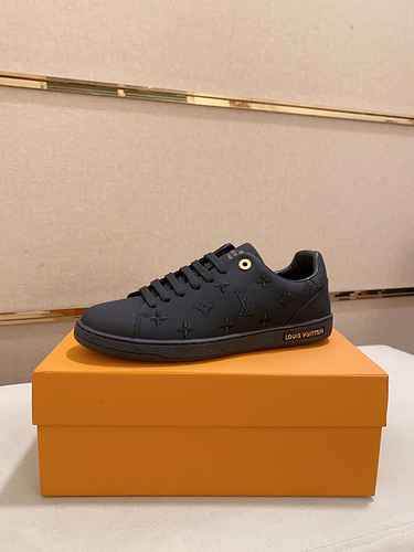 LV Men's Shoe Code: 0910B40 Size: 38-44 (Customizable 45.)