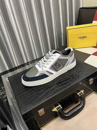 Scarpa Uomo Fendi Codice 0820C20 Taglia 3844