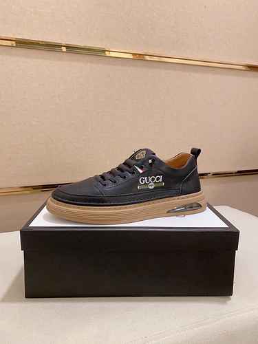 GUCCI Scarpa Uomo Cod. 0910B50 Taglia 3844