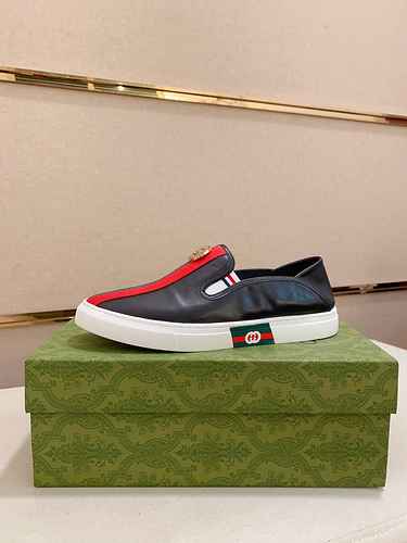 GUCCI Scarpa Uomo Cod. 0910B40 Taglia 3844