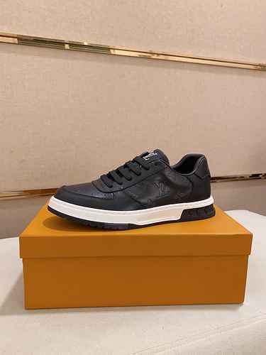 LV Men's Shoe Code: 0910B40 Size: 38-44