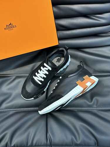 Scarpa Uomo Hermes Codice 0906B50 Taglia 3844 personalizzata a 45