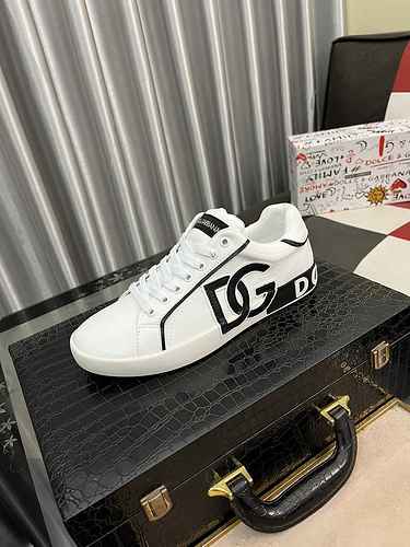 Dolce&Gabbana Men's Shoe Code: 0908B50 Size: 38-44