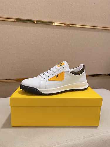 Scarpa Uomo Fendi Codice 0910B30 Taglia 3844