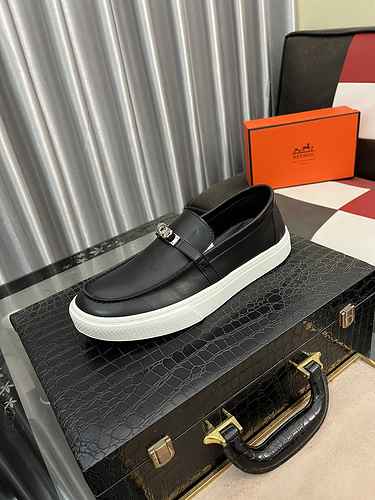 Hermes Men's Shoe Code: 0908B30 Size: 38-44