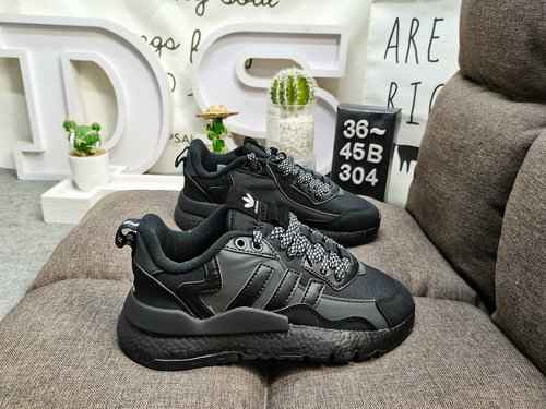 Livello aziendale 304D Adidas Nite Jogger 2019 Boost codice a barre color terra Wang Jiaer sostiene 