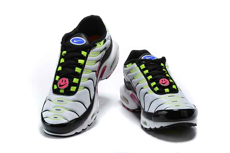 Nike Air Max Plus CU4747-100 40-46 (2).jpg