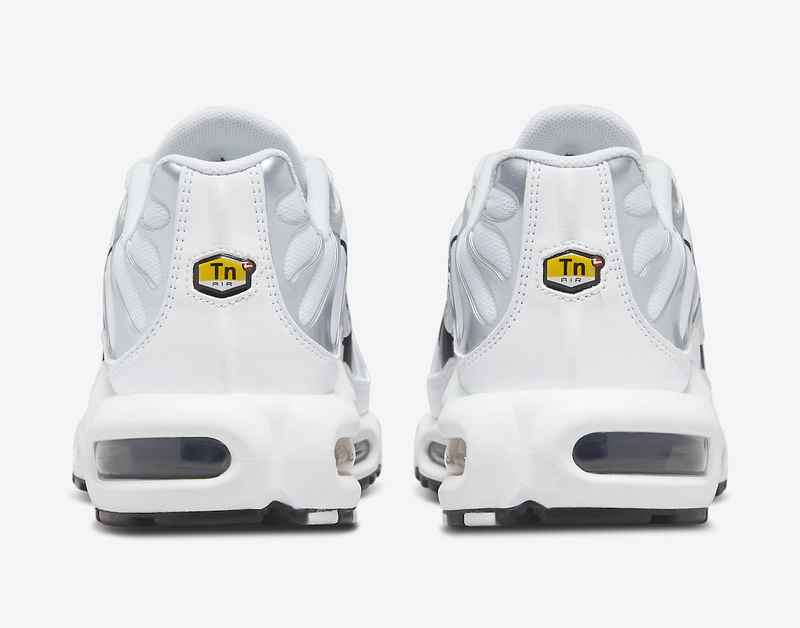 Nike-Air-Max-Plus-White-Silver-Black-DV3456-100-Release-Date-5.jpeg