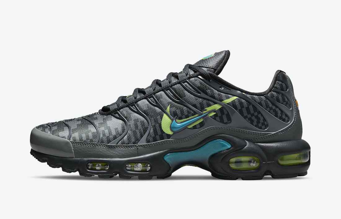 Nike-Air-Max-Plus-DJ6896-070-Release-Date.jpg