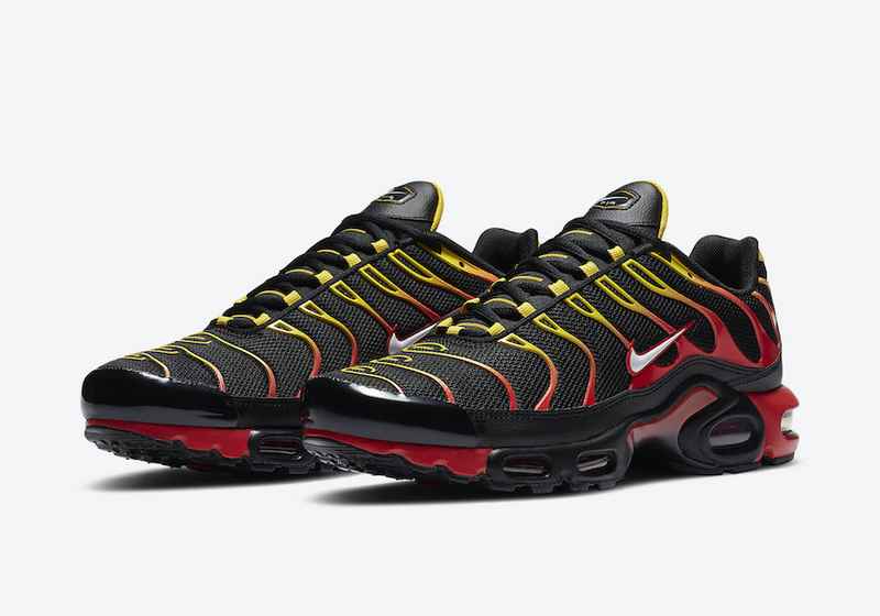 Nike-Air-Max-Plus-CZ9270-001-Release-Date-1 (1).jpg