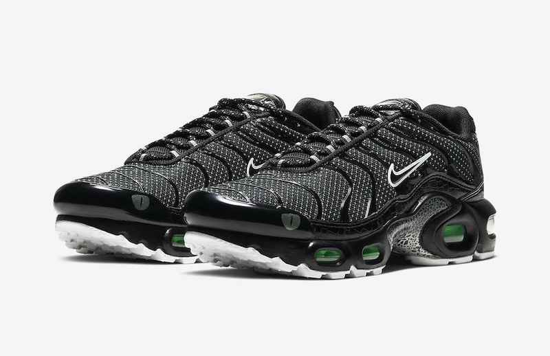 Nike-Air-Max-Plus-Black-Croc-CV2392-001-Release-Date-1.jpg