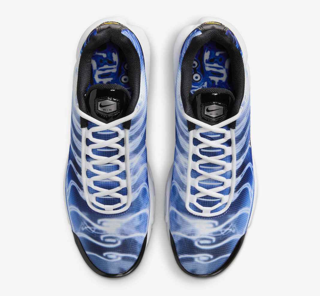 Nike-Air-Max-Plus-Light-Photography-Royal-Blue-DZ3531-400-3-1068x988.jpeg