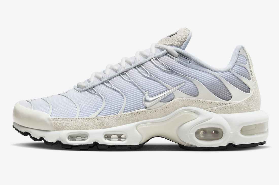 Nike-Air-Max-Plus-Pure-Platinum-FN7813-001.jpeg