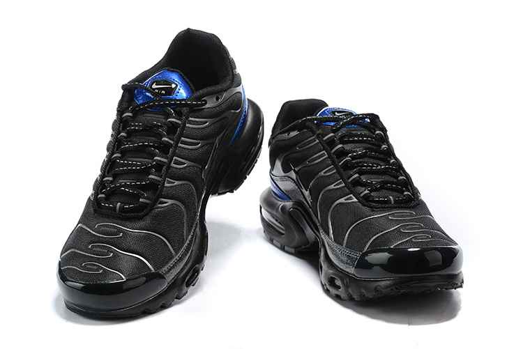 Nike Air Max Plus CW2646-001 40-46 (2).jpg