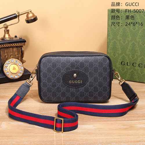 Borsa a tracolla esclusiva da uomo GUCCI realizzata in materiale di tela importato Borsa regalo di c