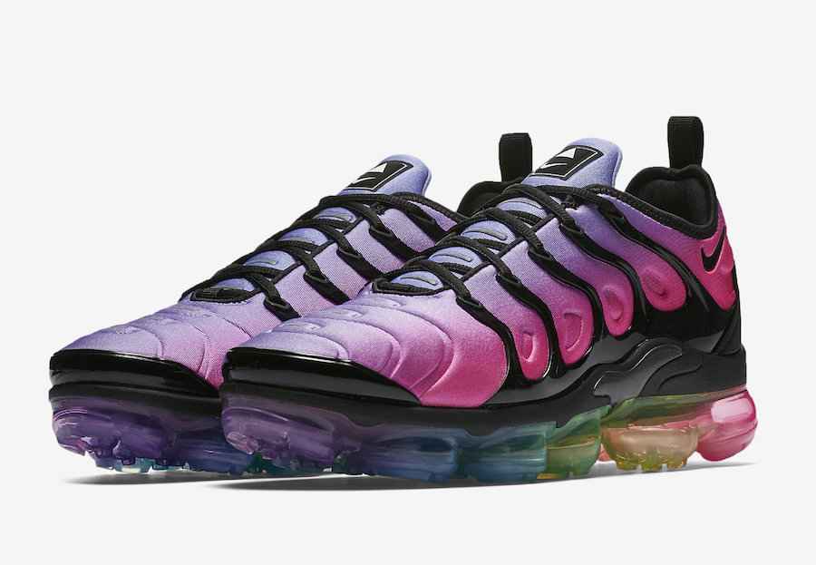 Nike-VaporMax-Plus-Be-True-1.jpg